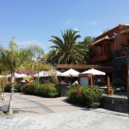 Terrazas Del Duque דירה